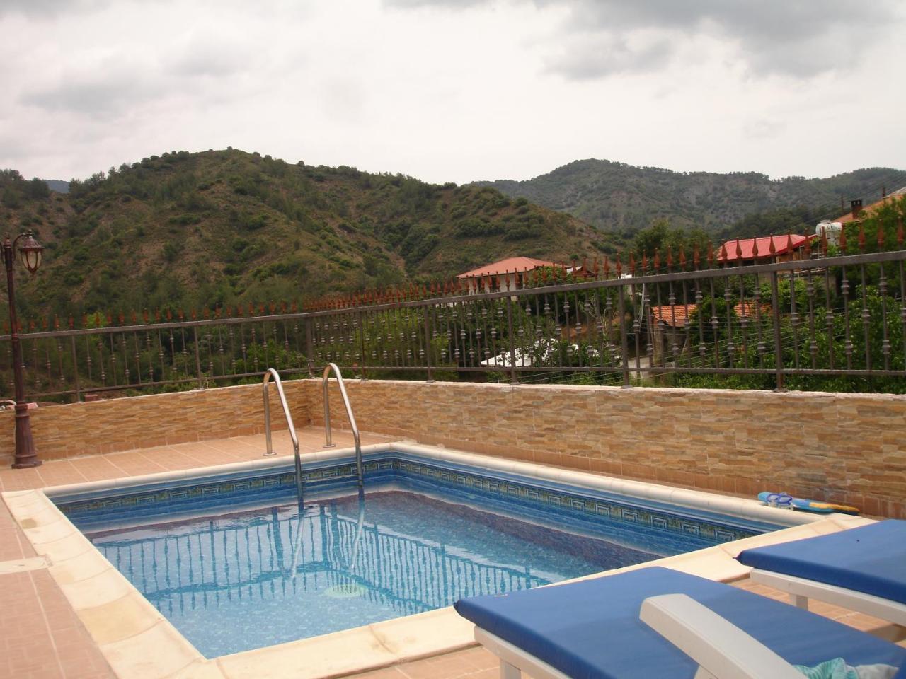 The Love Holiday House Tris Elies Extérieur photo